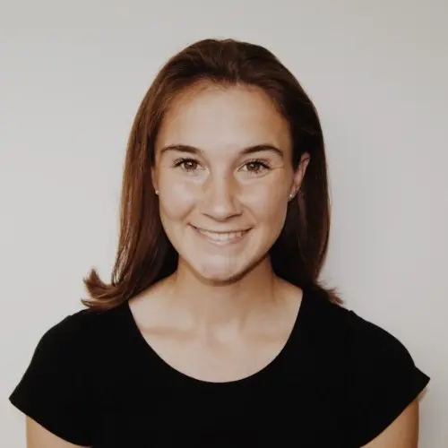 Photo of Sarah Woodward